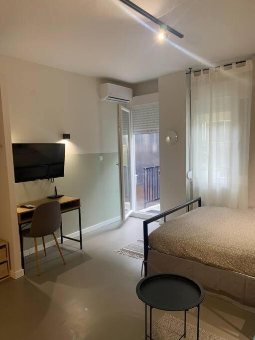 E2G Urban Stay With Balcony 테살로니키 외부 사진